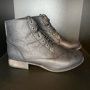 BRAND NEW Black Combat Boots